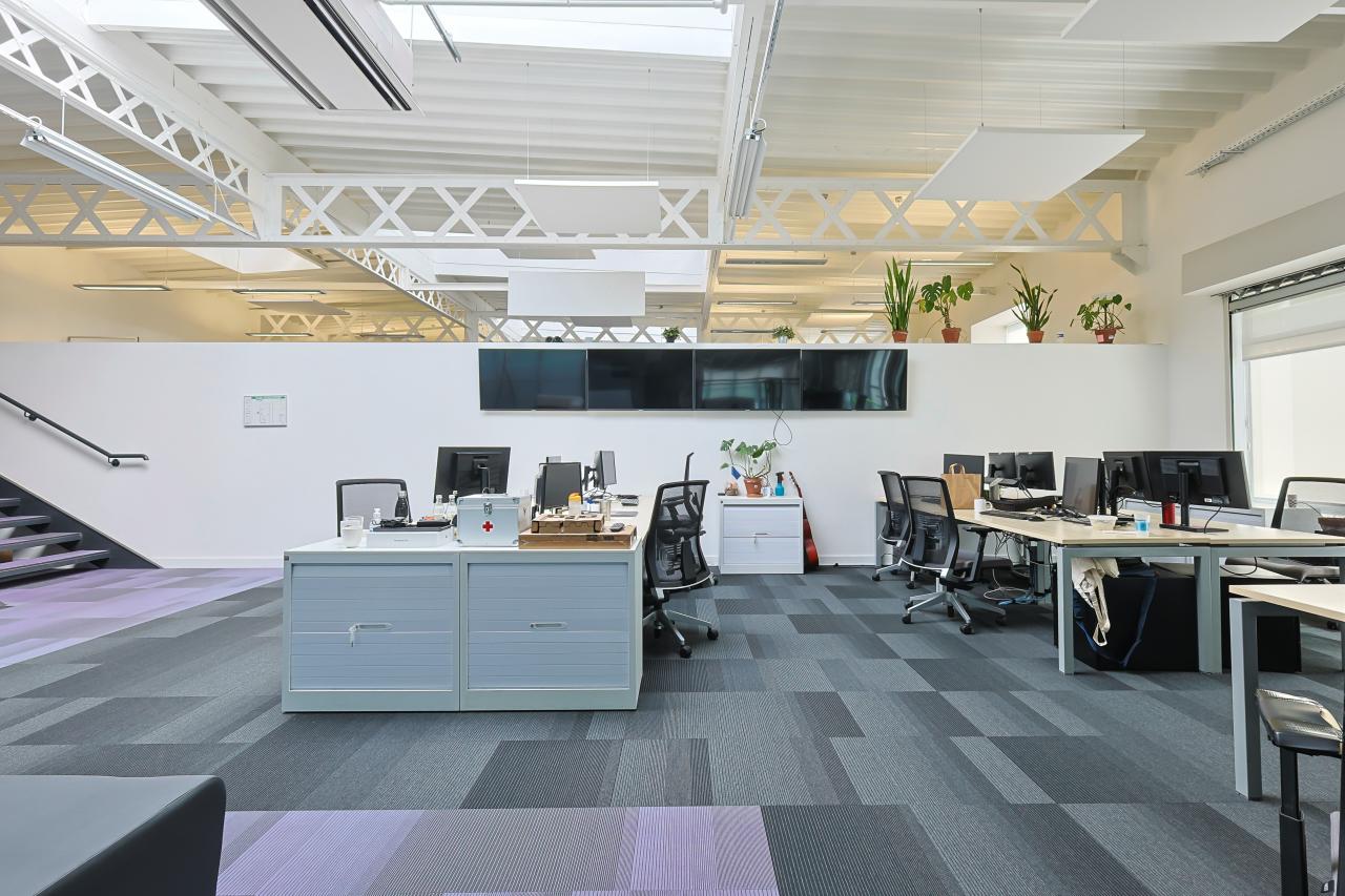 Bureau La Madeleine 1714m² Location bureau La Madeleine Nord OLBUR2422850 6